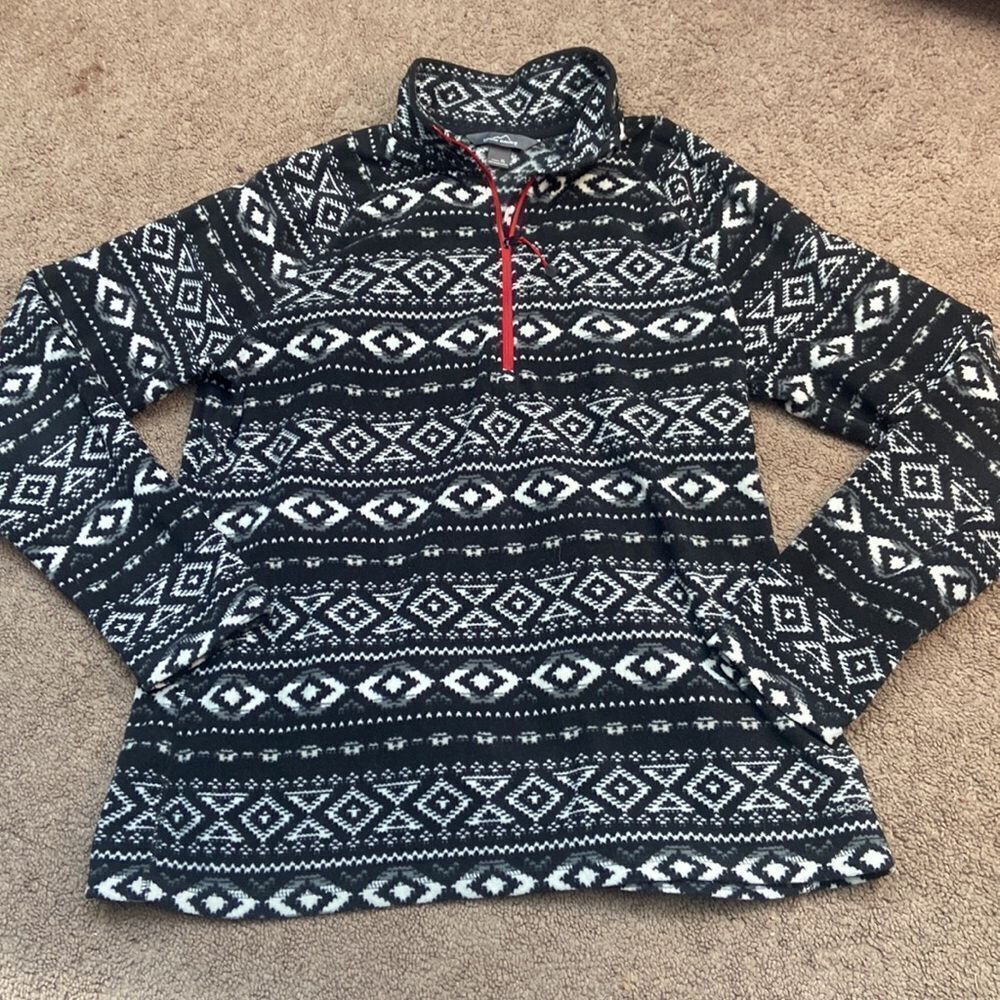 eddie bauer zippered pullover